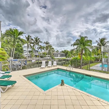 Villa Waterfront Marco Island House With Shared Dock!